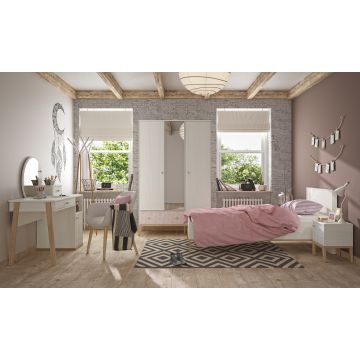 Kinderzimmer Malika: Bett 120x200, Nachttisch, Kleiderschrank, Frisiertisch/Schreibtisch - Kastanie